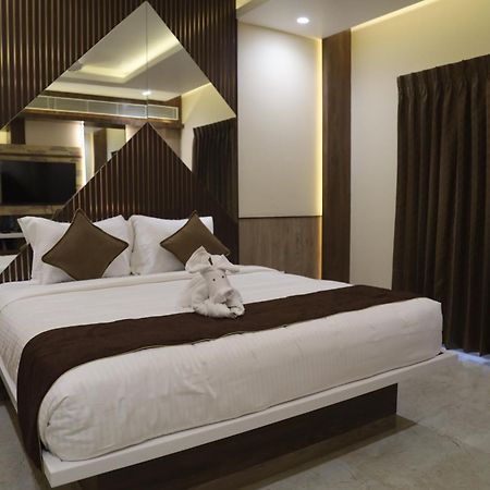 Kings Bury Inn Kumbakonam Exterior foto