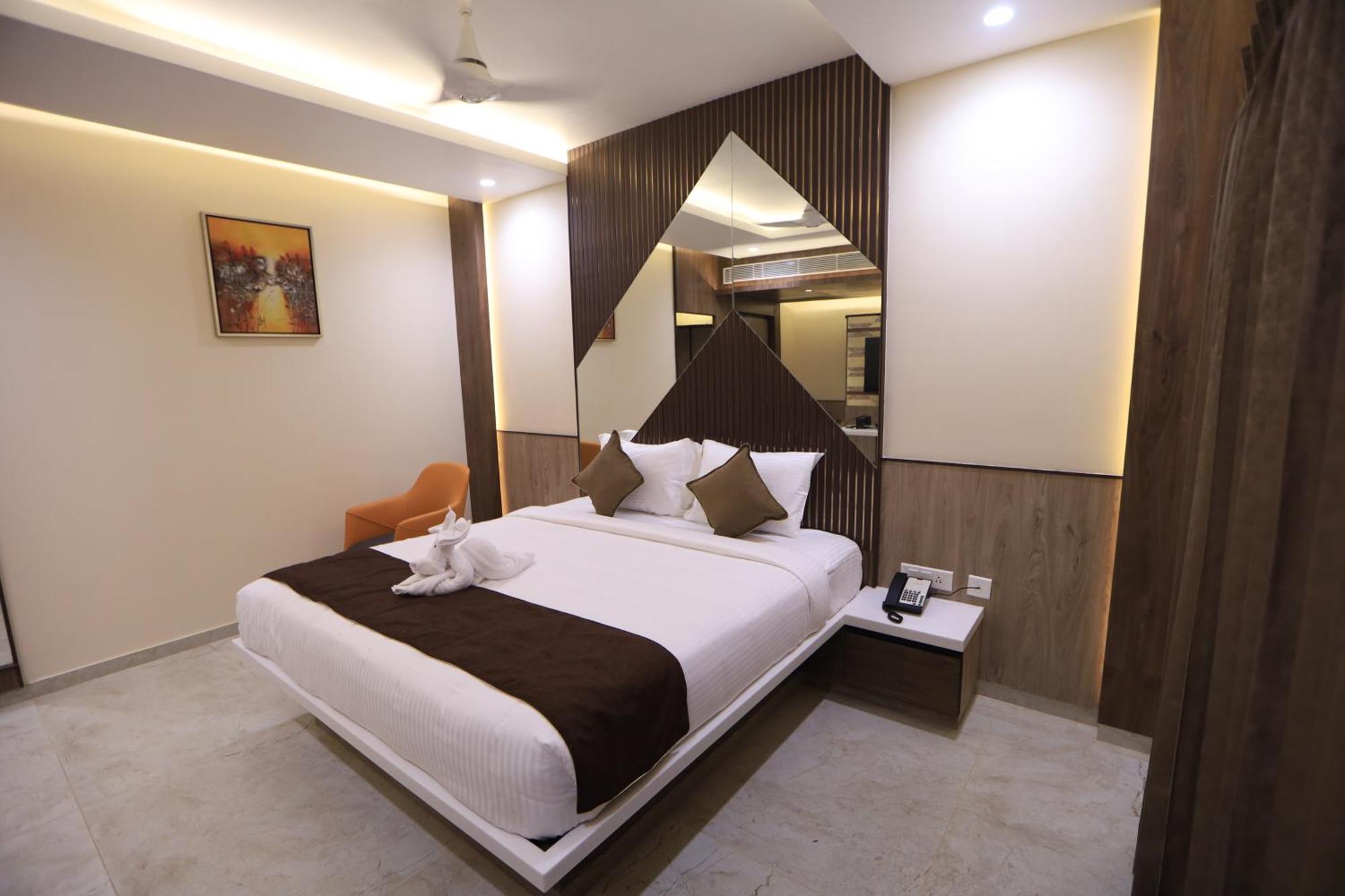 Kings Bury Inn Kumbakonam Exterior foto